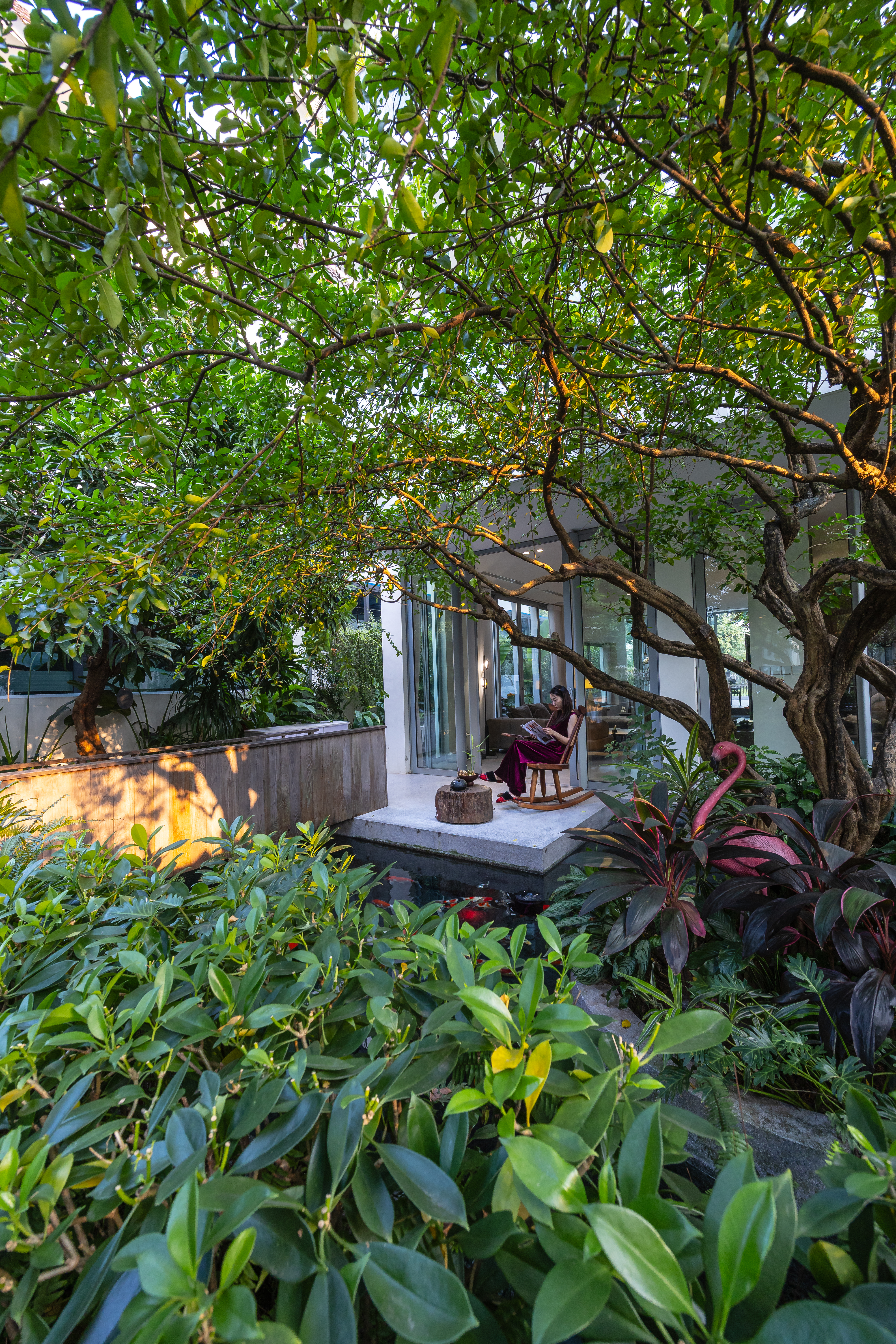 02-FRONT GARDEN-HN04_HOUSE-TNT_ARCHITECTURE